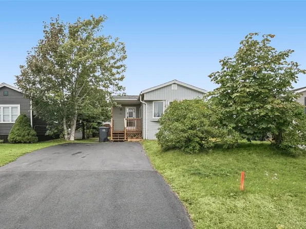 14 Ashgrove Drive, Paradise, NL A1L1A1
