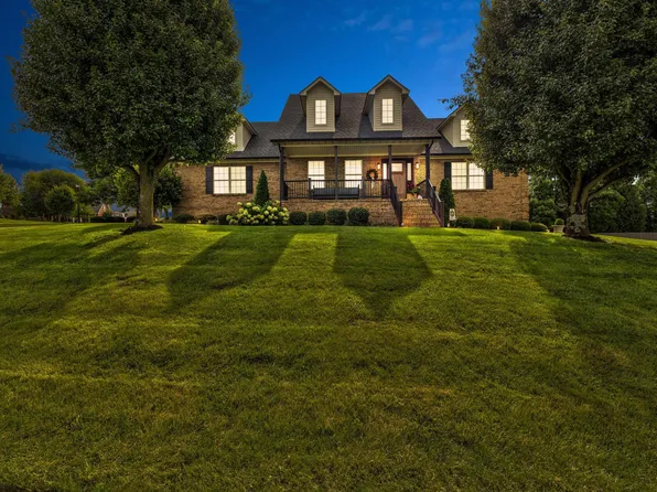 123 Winterberry Cir, Winchester, KY 40391