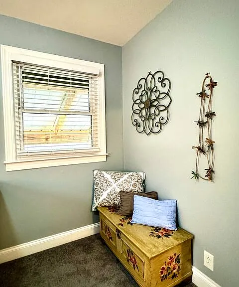 101 Connie Dr — Photo 37