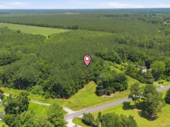 287 Barbee Road, Richlands, NC 28574