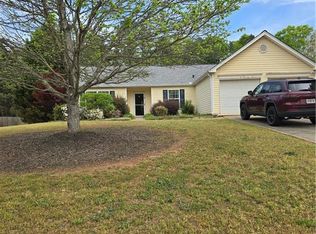3450 Bridgeshaw Dr, Cumming, GA 30028