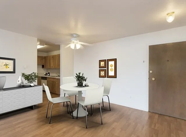 Sylvan Terrace — Photo 11