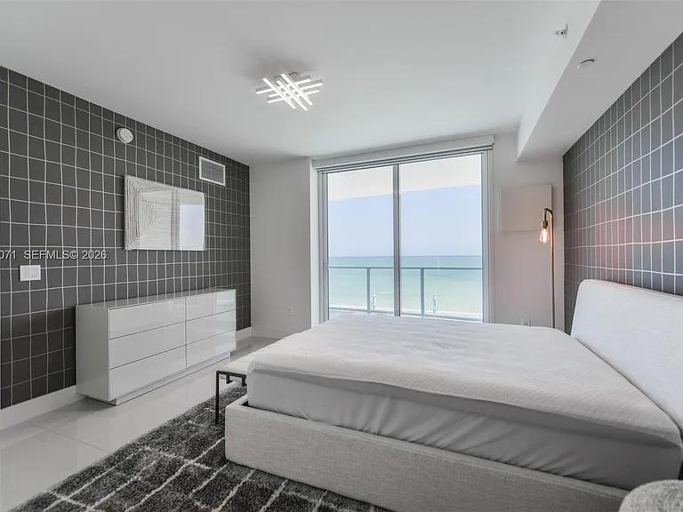 3951 S Ocean Dr #402 — Photo 23
