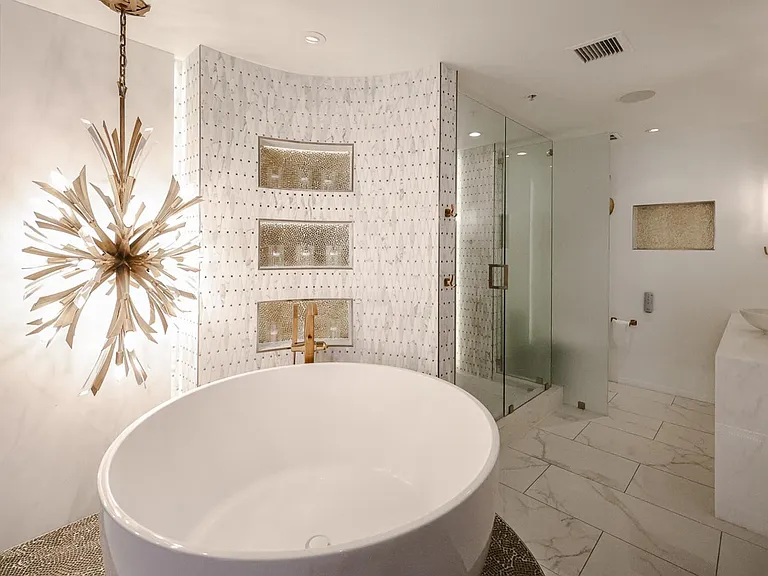 7157 E Rancho Vista Dr #3006 — Photo 1