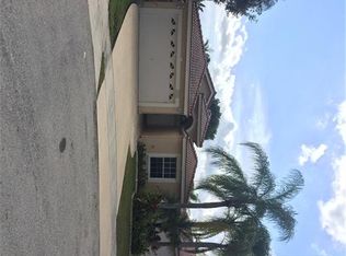 17626 SW 10th St, Pembroke Pines, FL 33029