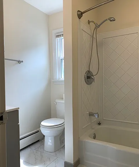 300 Claiborne Ave #4 — Photo 9