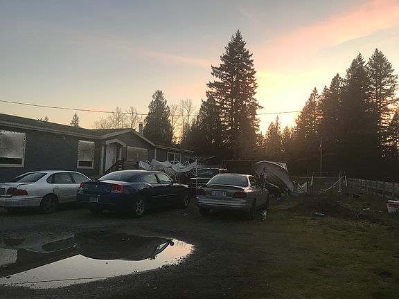 5th image of 11511 Kapowsin Hwy E
