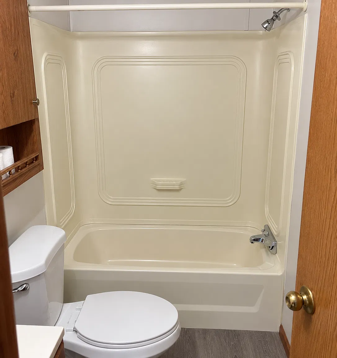 2 bed, $850 — Photo 2