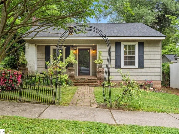 811 N Main St, Greenville, SC 29609