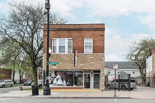 4035 W Armitage Ave #2F Photo 1