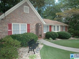 22 Fox Hollow Cir, Birmingham, AL 35226