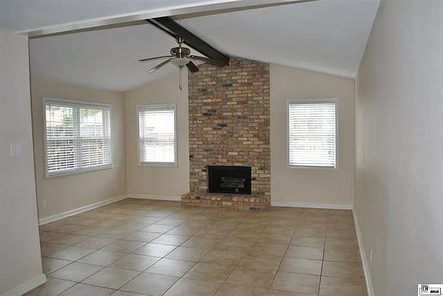 300 Woodale Dr #A — Photo 10