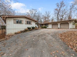 4N645 Mohican Ln, Elburn, IL 60119