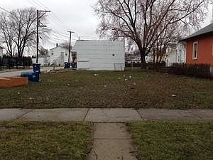 2nd image of 345 W Merchant St