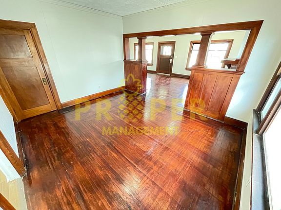 4th image of 1141 Vernon Dr