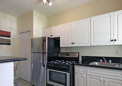 2nd image of 245 NE 53rd St APT 2
