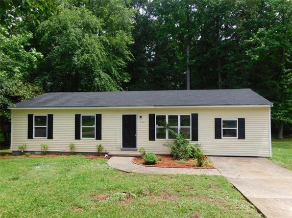 145 Sarsen Cir