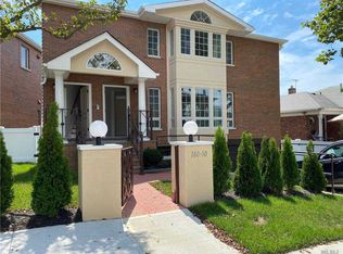 160-50 21st Rd, Whitestone, NY 11357