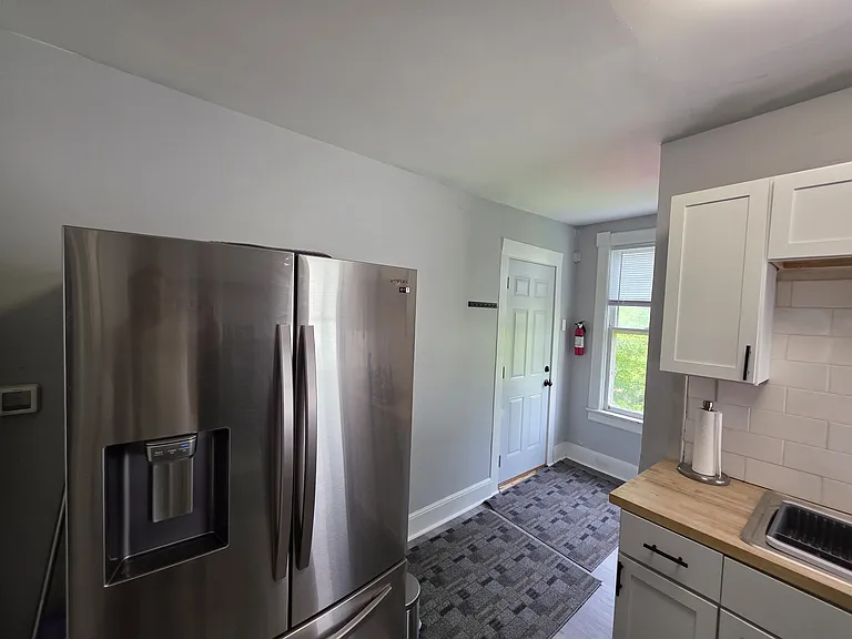 681 York Ave #3 — Photo 9