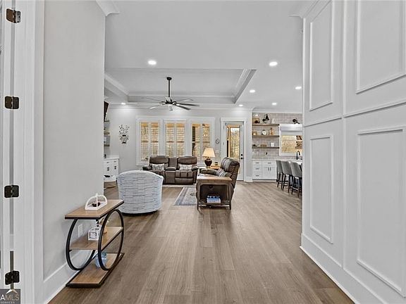 5th image of 825 Arch Tanner Rd