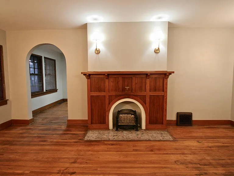 1411 W Murdock St — Photo 4