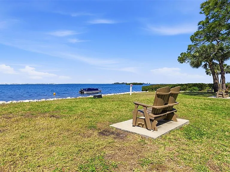 2700 Bayshore Blvd #1307 — Photo 34