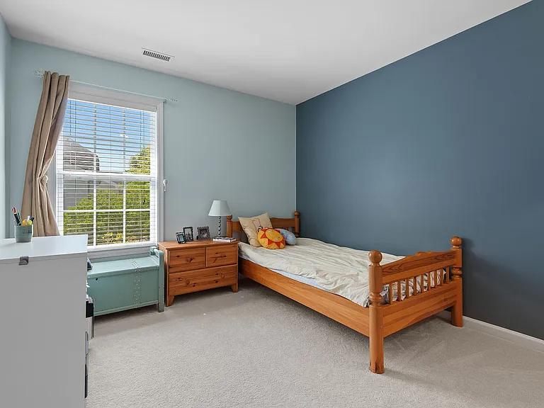 1402 Fairmont St — Photo 19