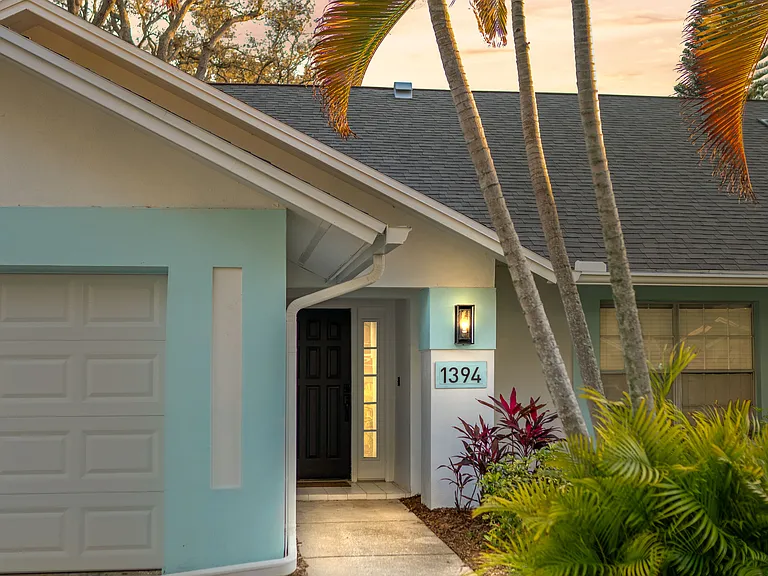 1394 Stonehenge Way — Photo 72