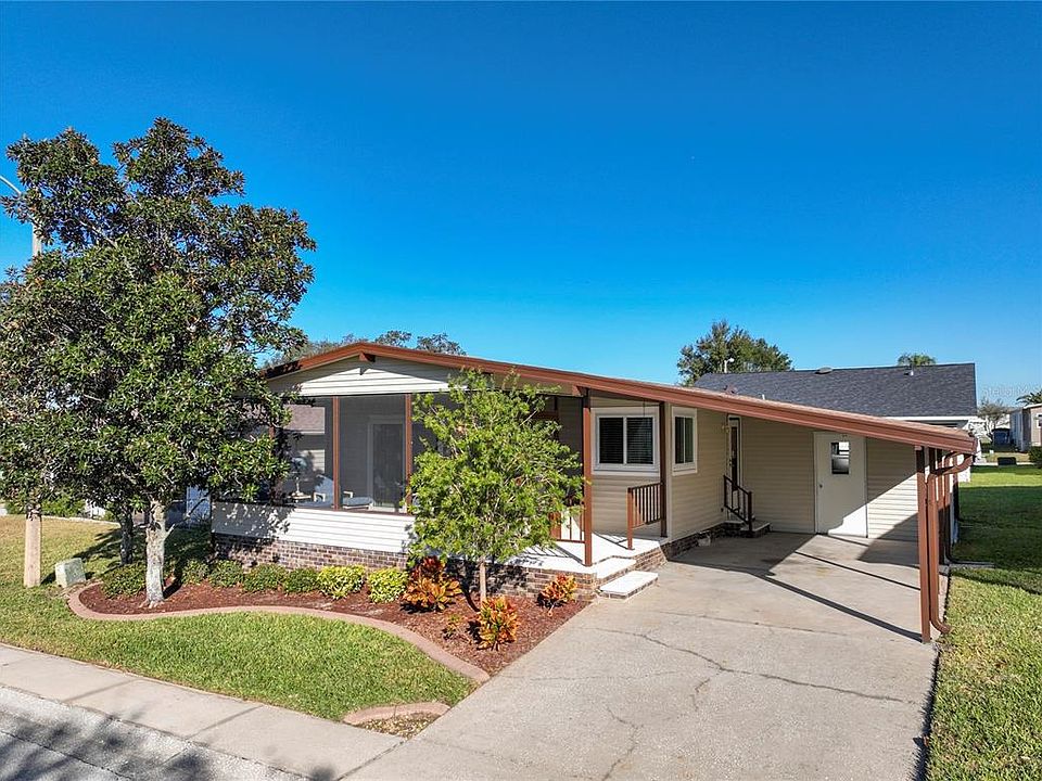 1st image of 2225 Sea Island Cir N