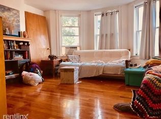 22 Bynner St, Jamaica Plain, MA 02130