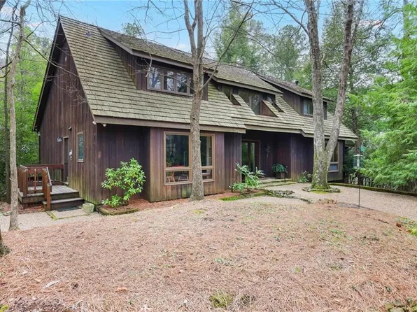 933 Greymont Cir NW, Marietta, GA 30064