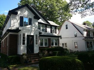 255 Russett Rd, Brookline, MA 02467