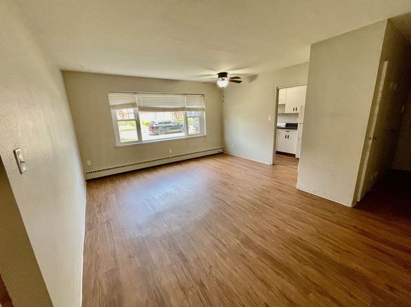 2040 Saunders Ave APT 304