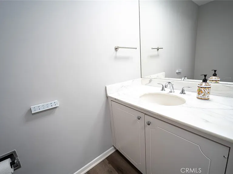 10701 Wilshire #1405 — Photo 14