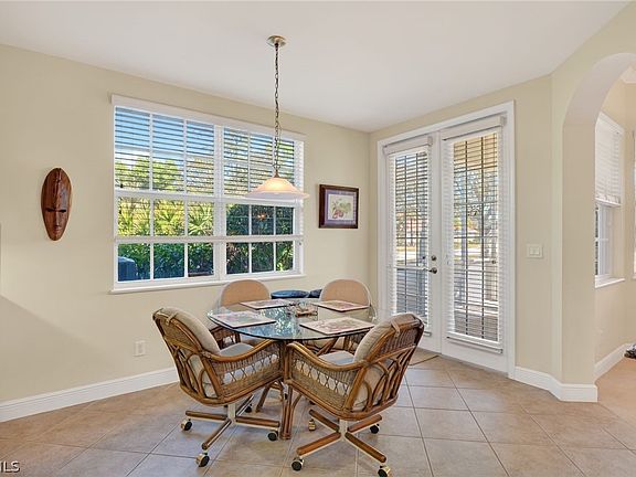 4th image of 5581 Berkshire Dr APT 101