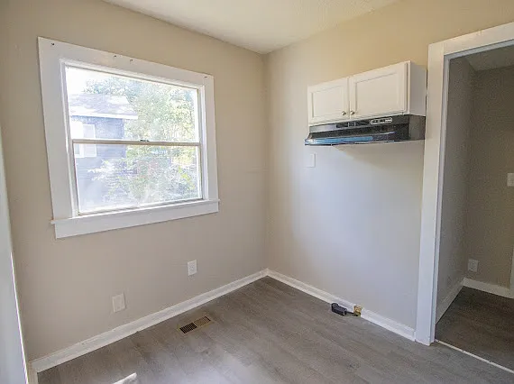 312 25th St SW — Photo 24
