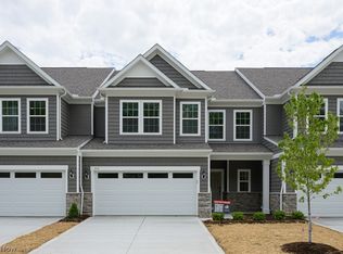 773 Rock Hbr, Avon Lake, OH 44012