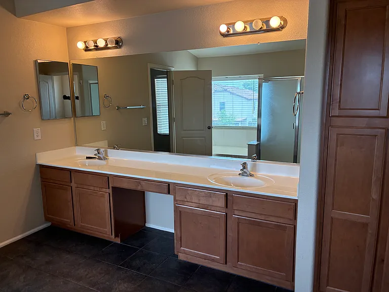 2217 W Steed Rdg — Photo 27