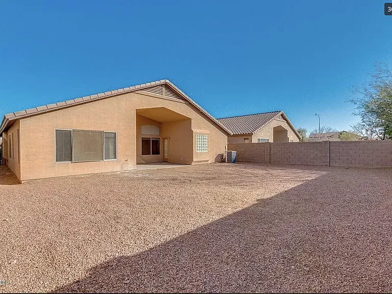 8324 S 48th Dr — Photo 35