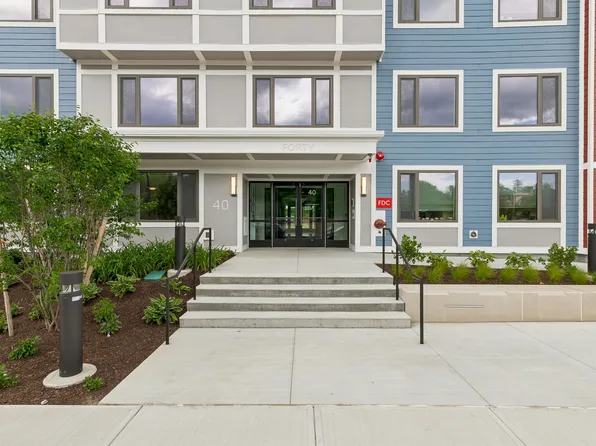 40 & 50 Great Brook Valley Ave