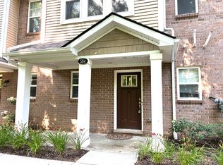 584 Anne Ave, Brighton, MI 48116