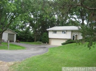 4476 Morlock Dr, Jordan, MN 55352