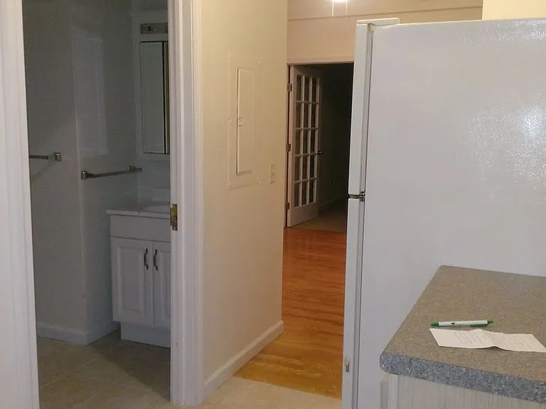 260 Dwight St #C — Photo 31