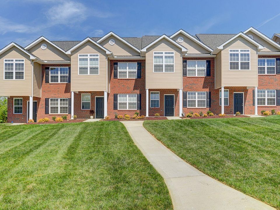 1st image of 2908 Misty Creek Way