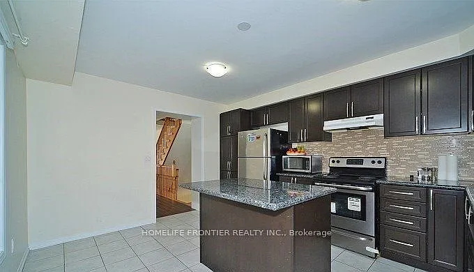 32 Truchard Ave — Photo 3