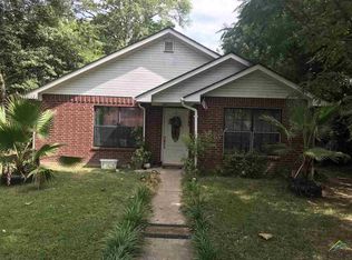 904 W 10th St, Mt Pleasant, TX 75455