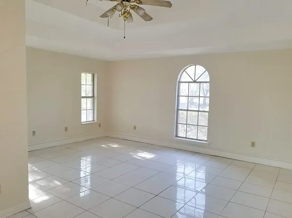 11176 State Highway 107, Santa Rosa, TX 78593