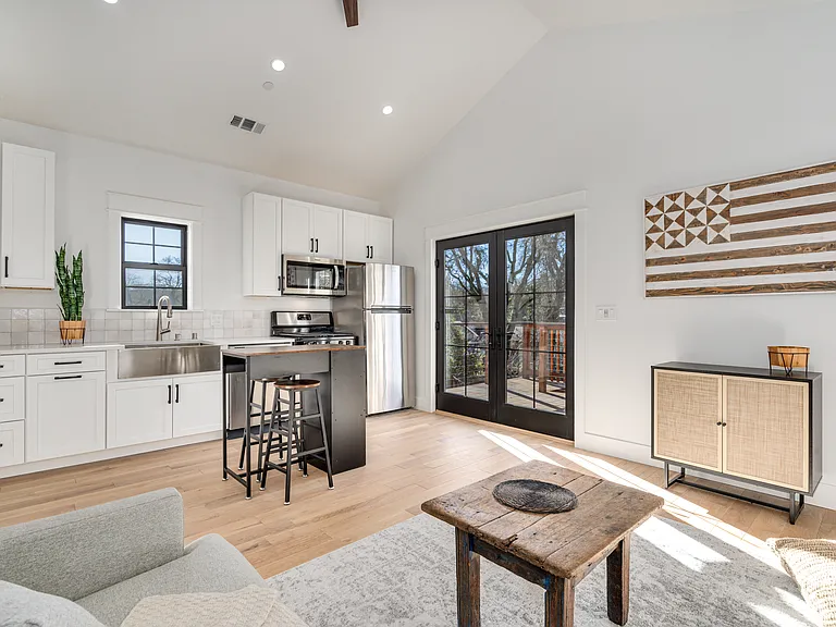 5184 Warm Springs Rd — Photo 1