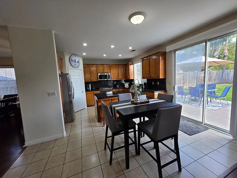 10403 Coconut Grove Ct — Photo 8