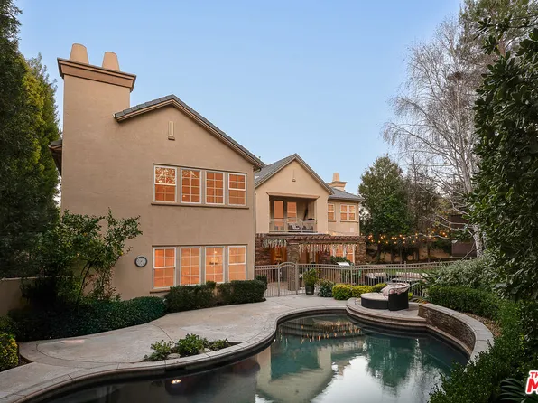 26706 Provence Dr, Calabasas, CA 91302